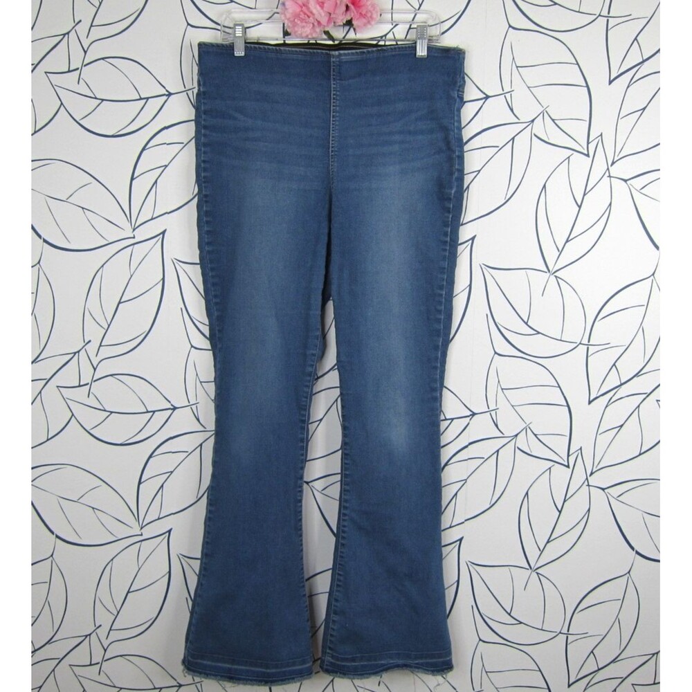 INC Denim Pull On Flare Jeans Women's Size 14 / 32 Medium Wash Blue Raw Hem